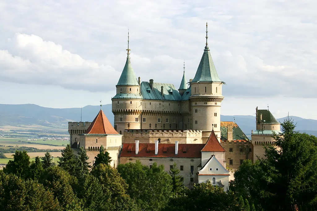 Bajmóc, várkastély, Szlovákia