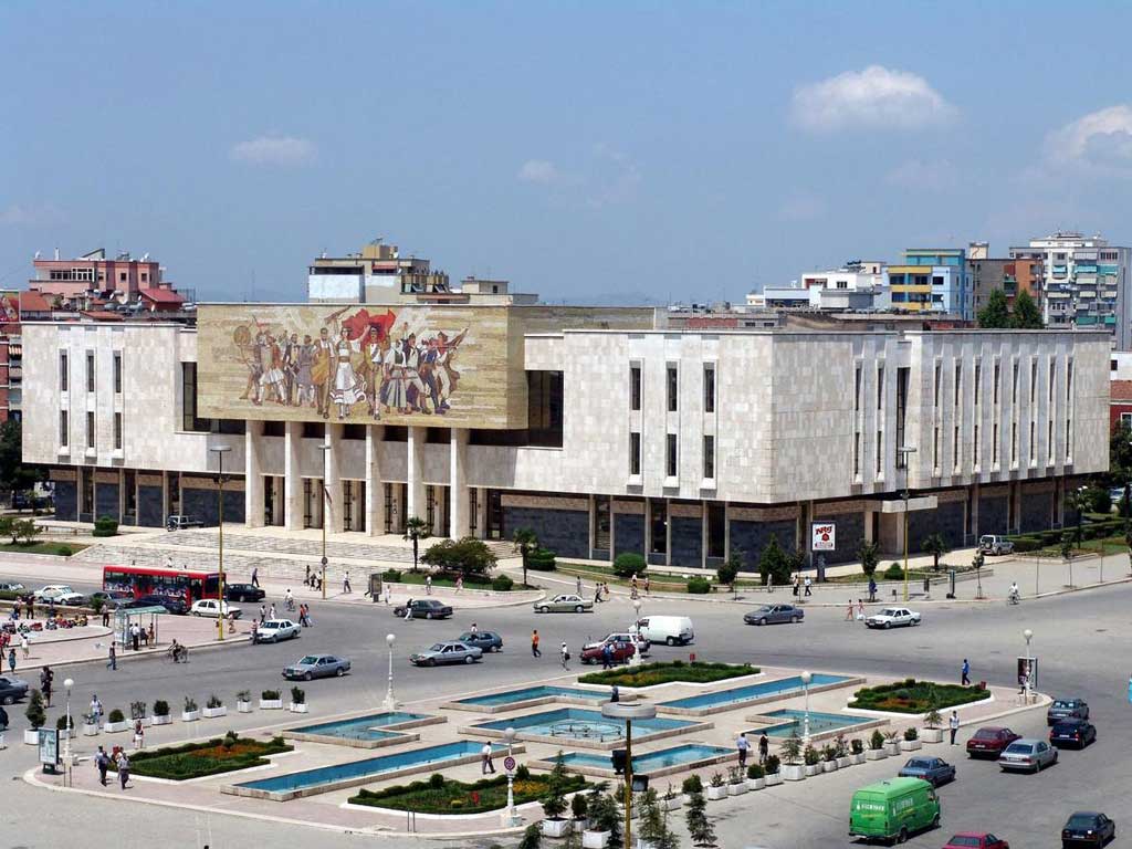 Tirana, Nemzeti Történeti Múzeum