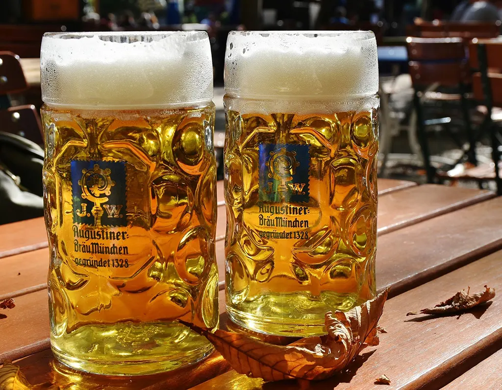 Bajor sör korsóban, Augustiner München
